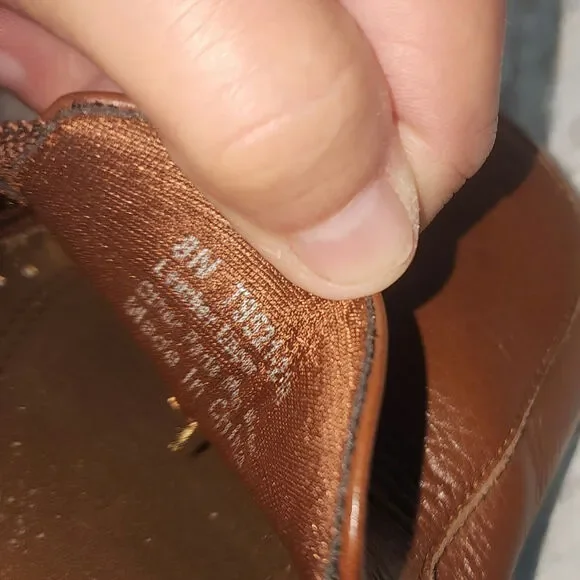 TROTTERS EUC WOMENS SZ 8 JENN LEATHER LOAFER SHOES - Picture 3 of 6